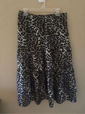 H by Halston Black and White Leopard Print Tiered Skirt